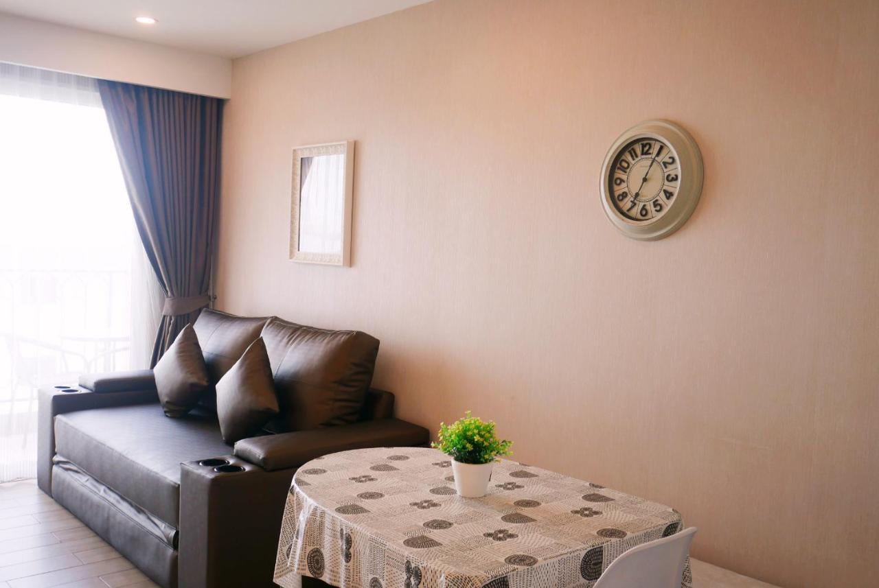 Seven Seas Resort Pattaya & Sofa Bed Jomtien Beach Buitenkant foto
