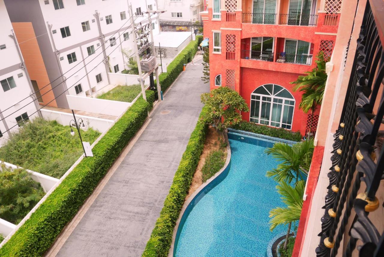 Seven Seas Resort Pattaya & Sofa Bed Jomtien Beach Buitenkant foto