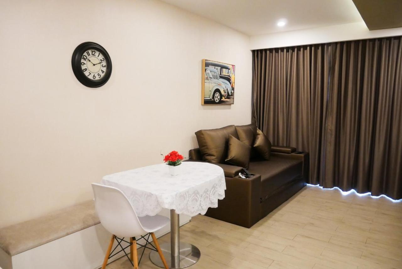 Seven Seas Resort Pattaya & Sofa Bed Jomtien Beach Buitenkant foto